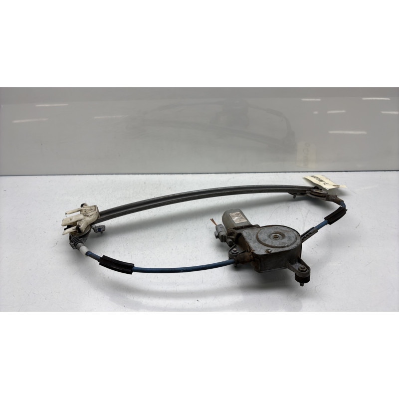 Leve vitre electrique arriere gauche PEUGEOT 406 Photo n°6