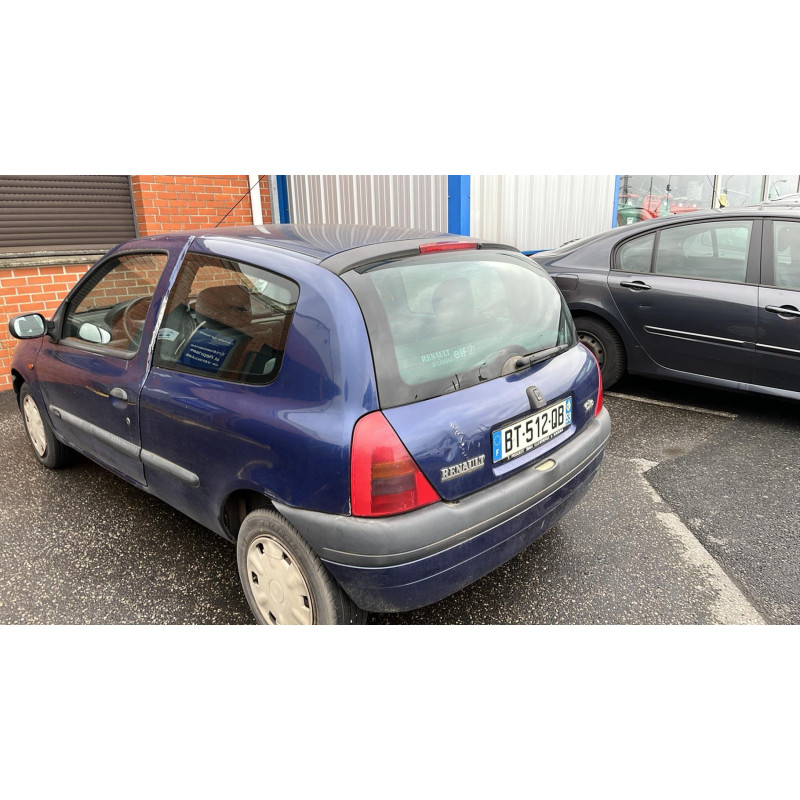 Aile avant gauche RENAULT CLIO 2 Photo n°16