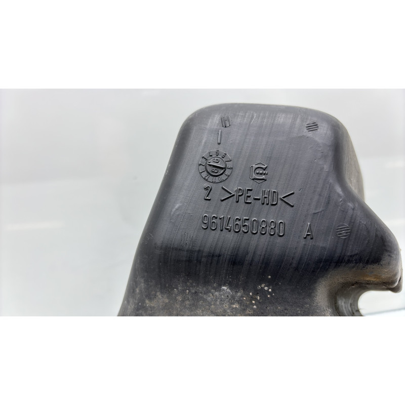 Vase de lave glace PEUGEOT 106 Photo n°4