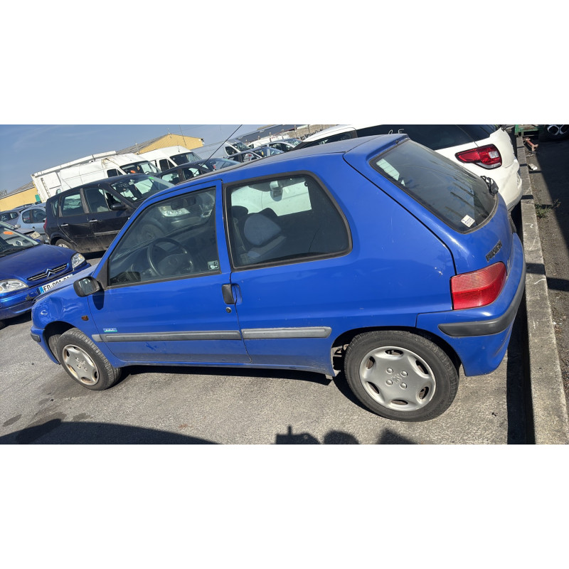 Vase de lave glace PEUGEOT 106 Photo n°10
