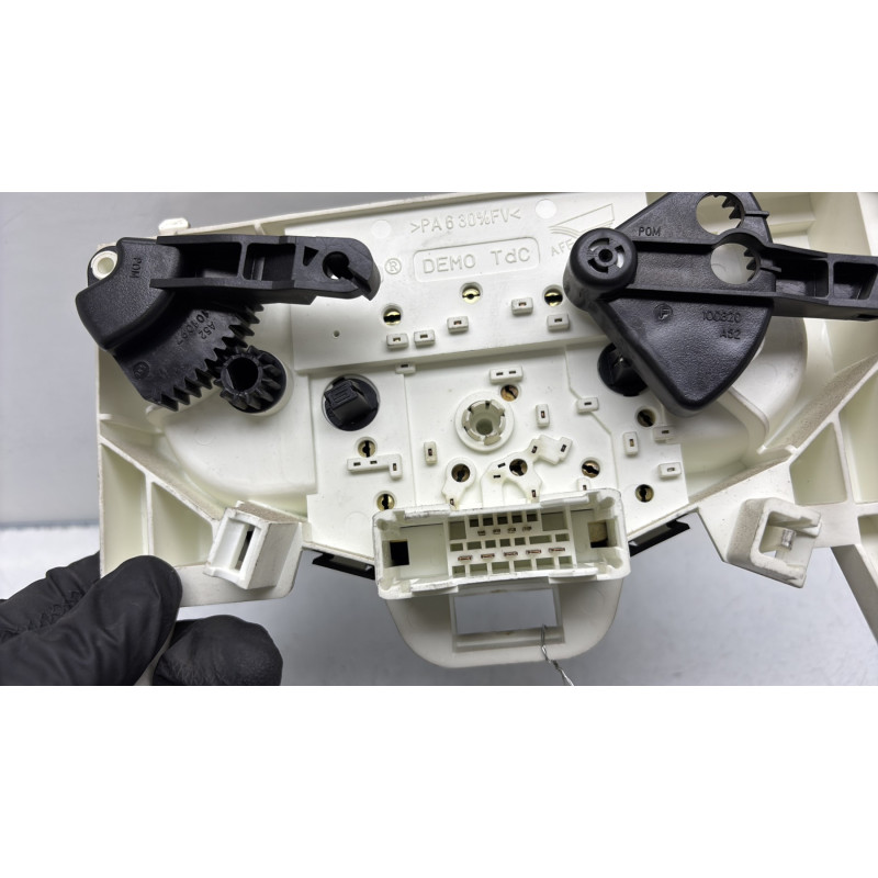 Commande chauffage RENAULT TRAFIC 2 Photo n°3