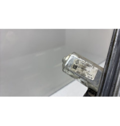 Leve vitre electrique avant droit RENAULT TRAFIC 2