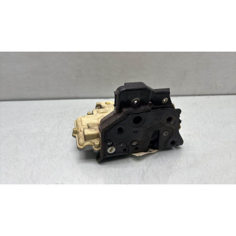 Serrure arriere droit AUDI A3 2 Photo n°1
