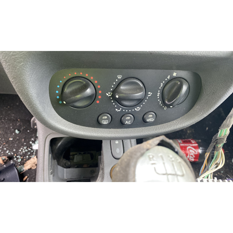 Bloc ABS (freins anti-blocage) RENAULT CLIO 2 Photo n°17