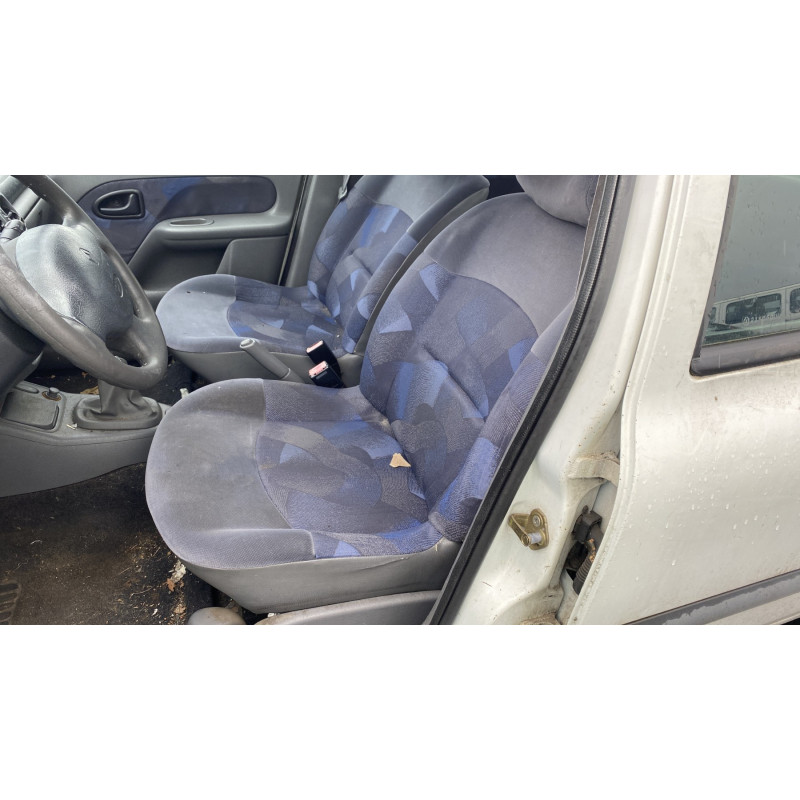 Demarreur RENAULT CLIO 2 Photo n°17
