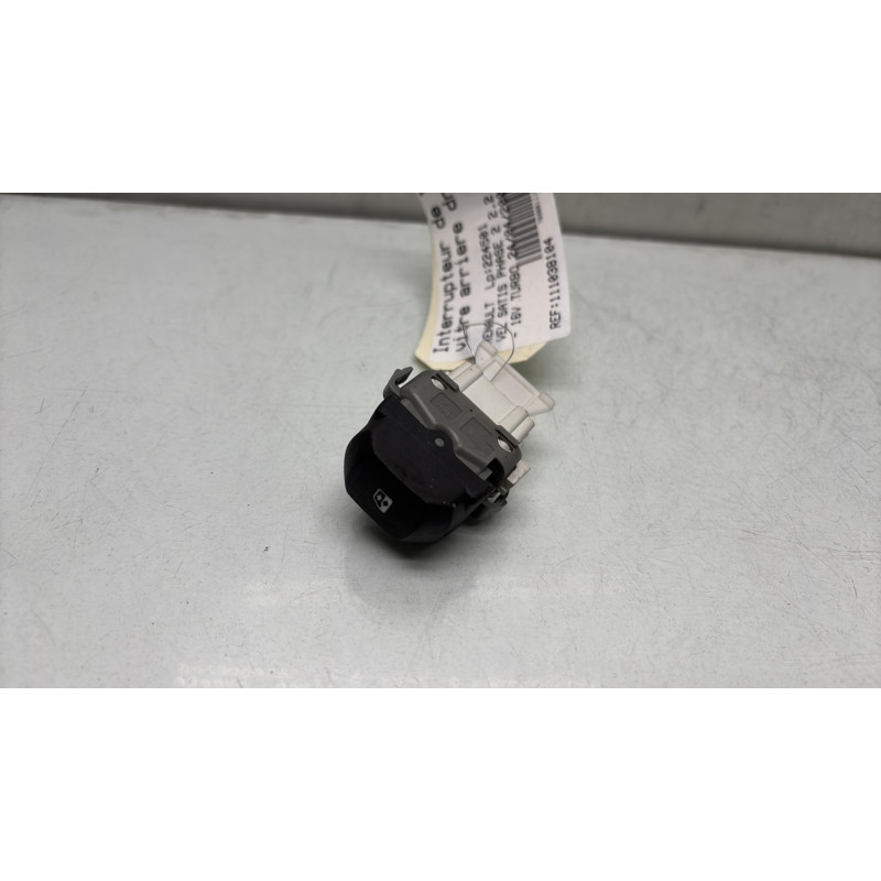 Interrupteur de leve vitre arriere droit RENAULT VEL SATIS Photo n°2