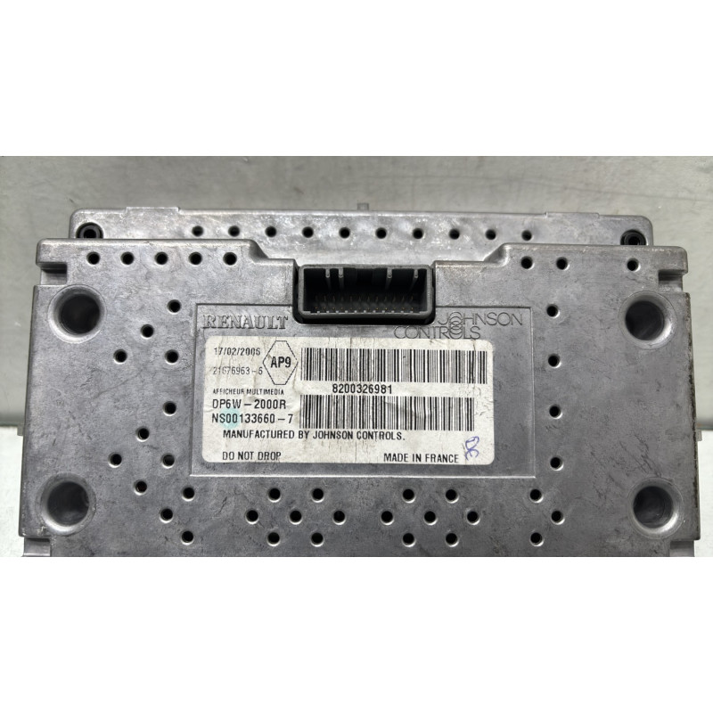 Ecran GPS RENAULT VEL SATIS Photo n°3