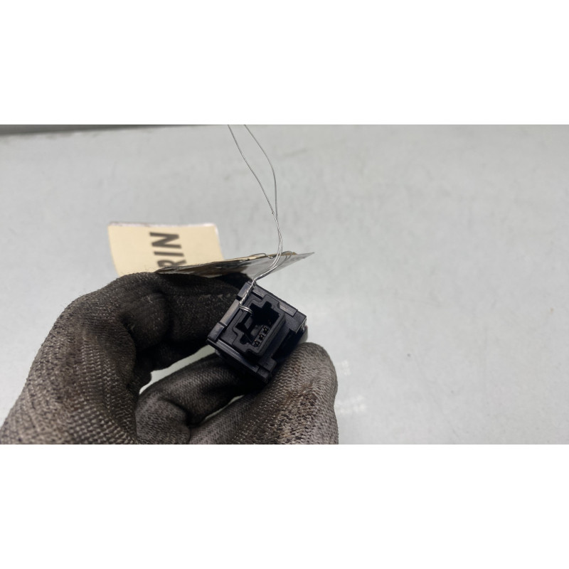 Bouton de warning NISSAN QASHQAI 2 Photo n°3