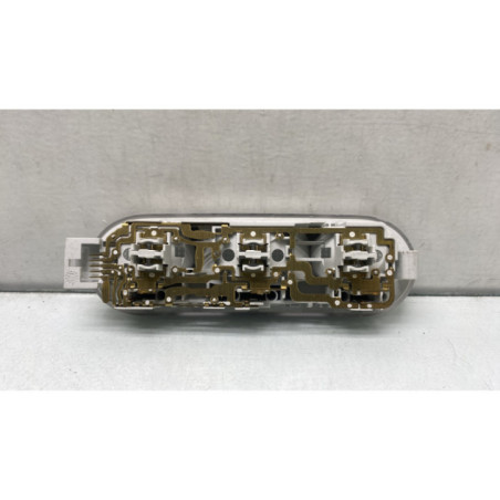 Eclairage de plafonnier NISSAN QASHQAI 2