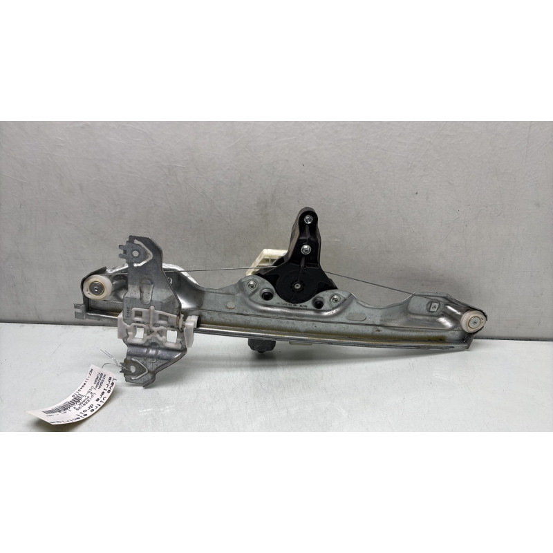 Leve vitre electrique arriere droit NISSAN QASHQAI 2 Photo n°1