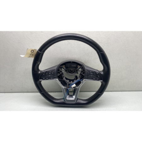 Volant NISSAN QASHQAI 2 Photo n°1