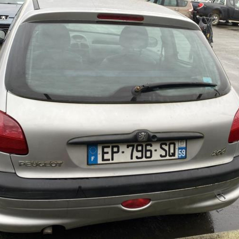 Pare choc arriere PEUGEOT 206 Photo n°13