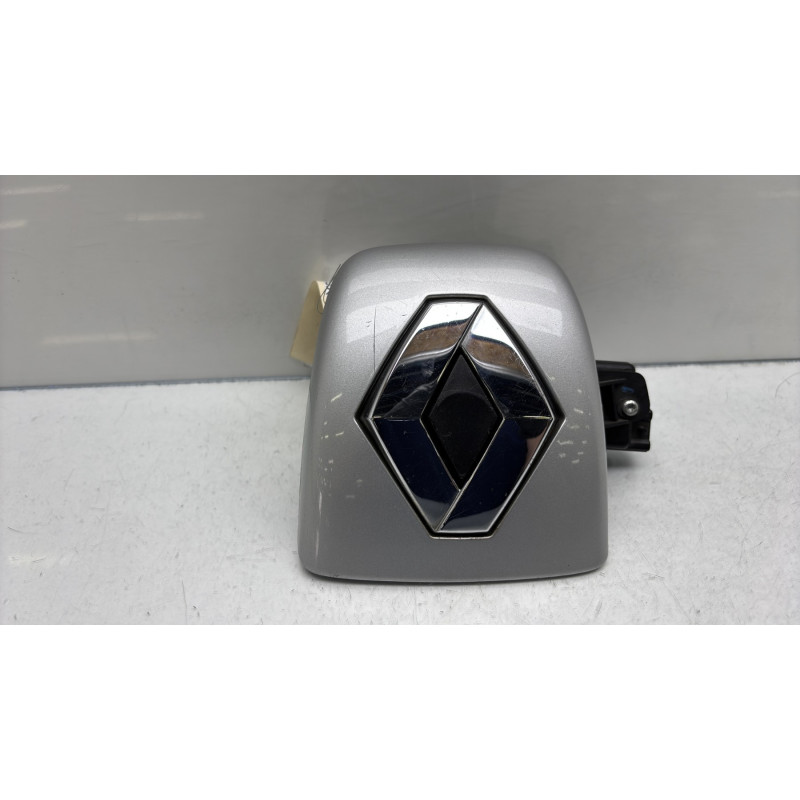 Bouton de coffre RENAULT CLIO 2 CAMPUS Photo n°1