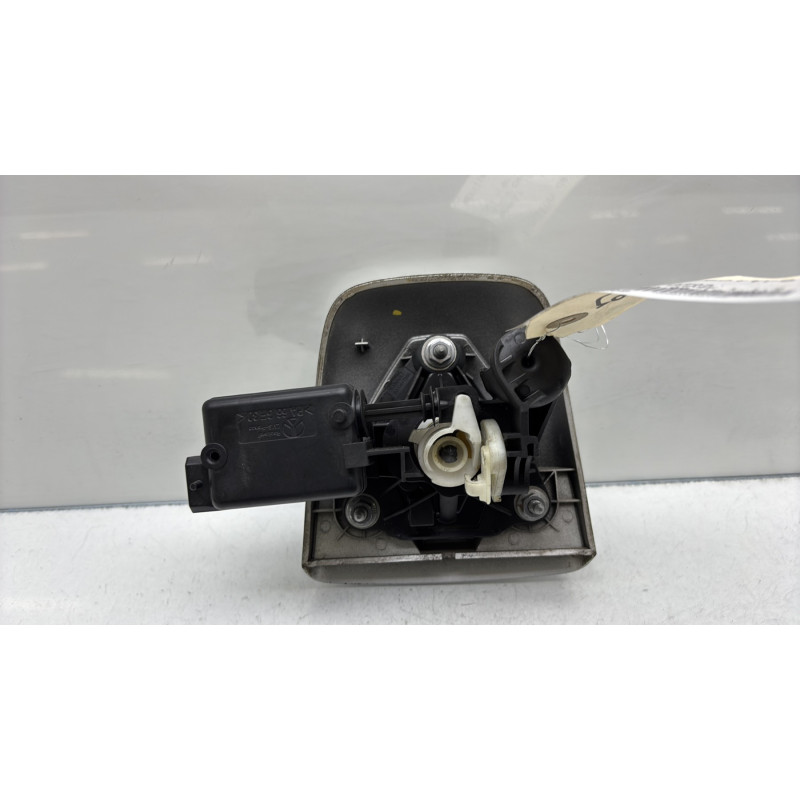 Bouton de coffre RENAULT CLIO 2 CAMPUS Photo n°3