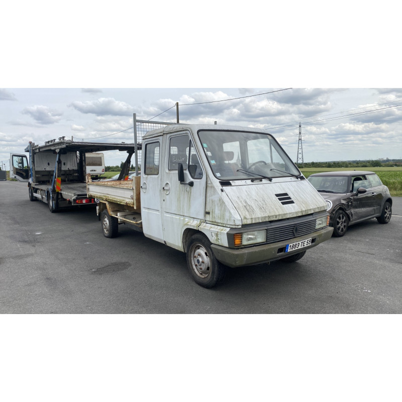 Optique avant secondaire gauche (feux)(clignotant) RENAULT MASTER 1 Photo n°4