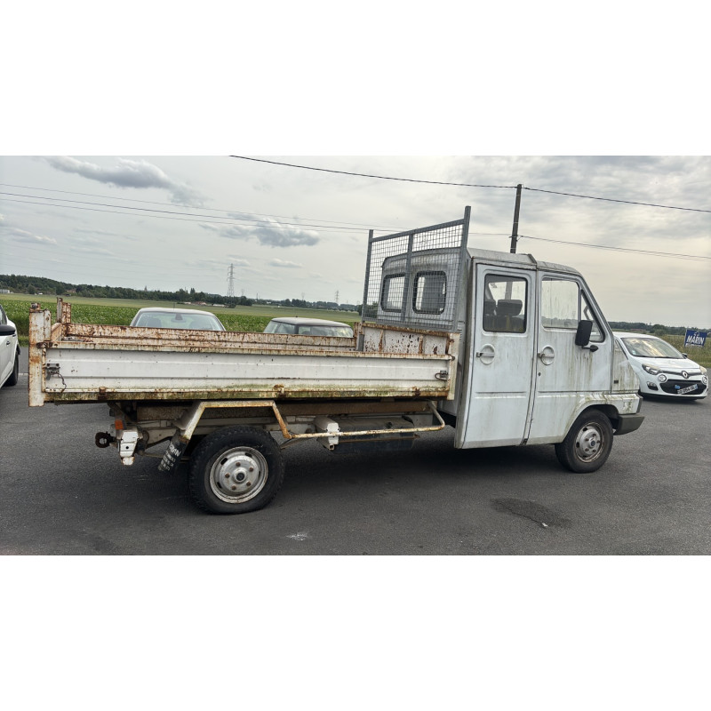 Optique avant secondaire gauche (feux)(clignotant) RENAULT MASTER 1 Photo n°11