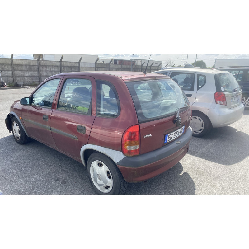 Aile avant gauche OPEL CORSA B Photo n°8