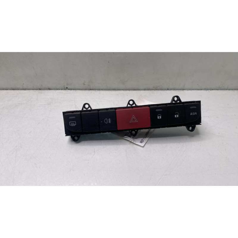 Bouton de warning PEUGEOT BOXER 3 Photo n°1