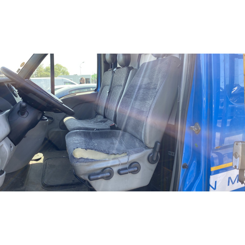 Aile avant gauche RENAULT MASTER 2 Photo n°16