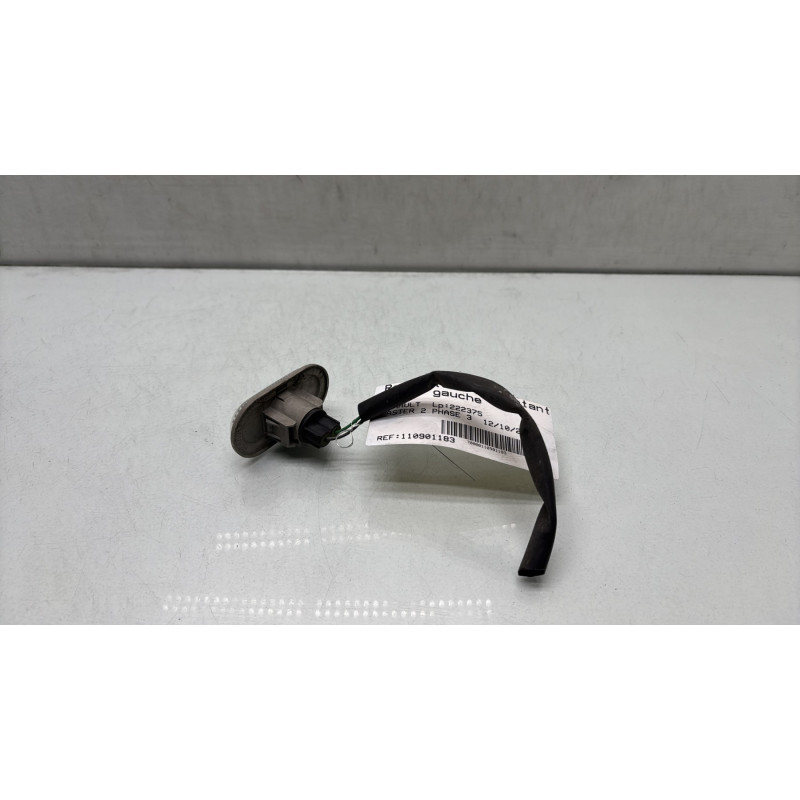 Repetiteur clignotant avant gauche (Feux) RENAULT MASTER 2 Photo n°3