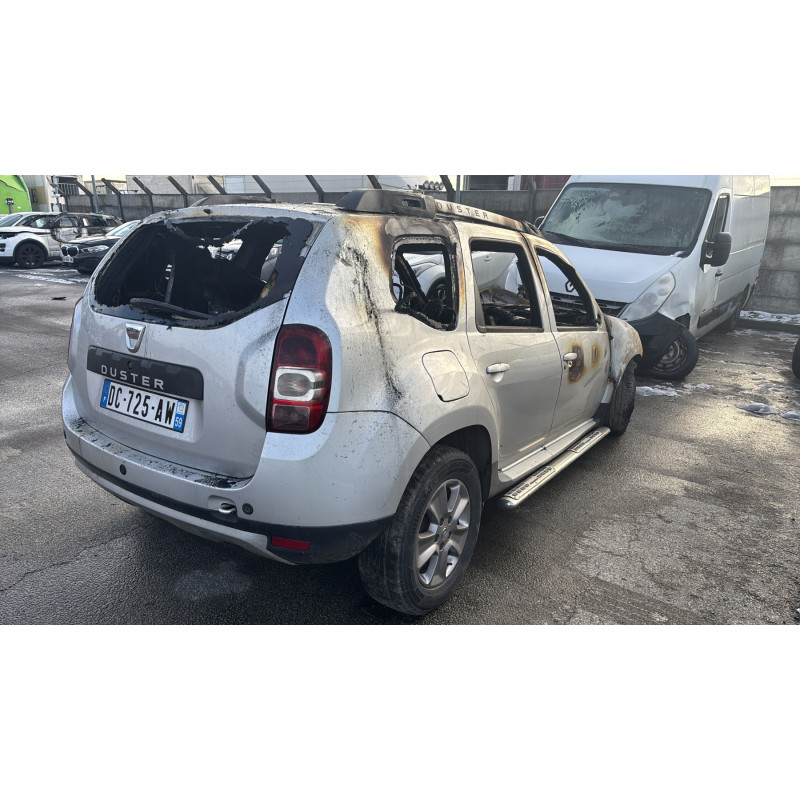 Trappe d'essence DACIA DUSTER 1 Photo n°6