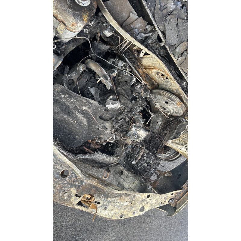 Trappe d'essence DACIA DUSTER 1 Photo n°14