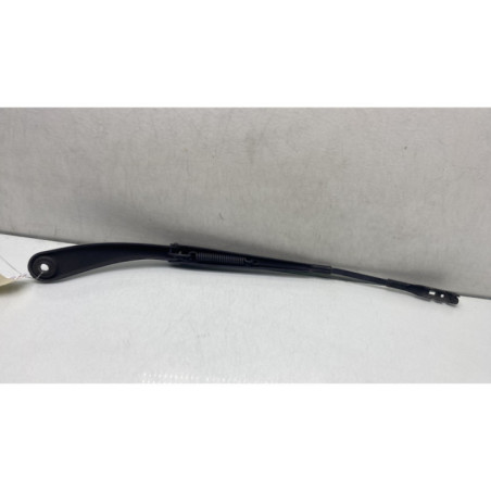 Bras essuie glace avant gauche MERCEDES CLASSE A 176