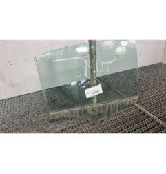 Vitre arriere droit MERCEDES CLASSE A 176