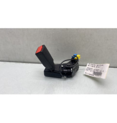 Attache ceinture arriere droit MERCEDES CLASSE A 176