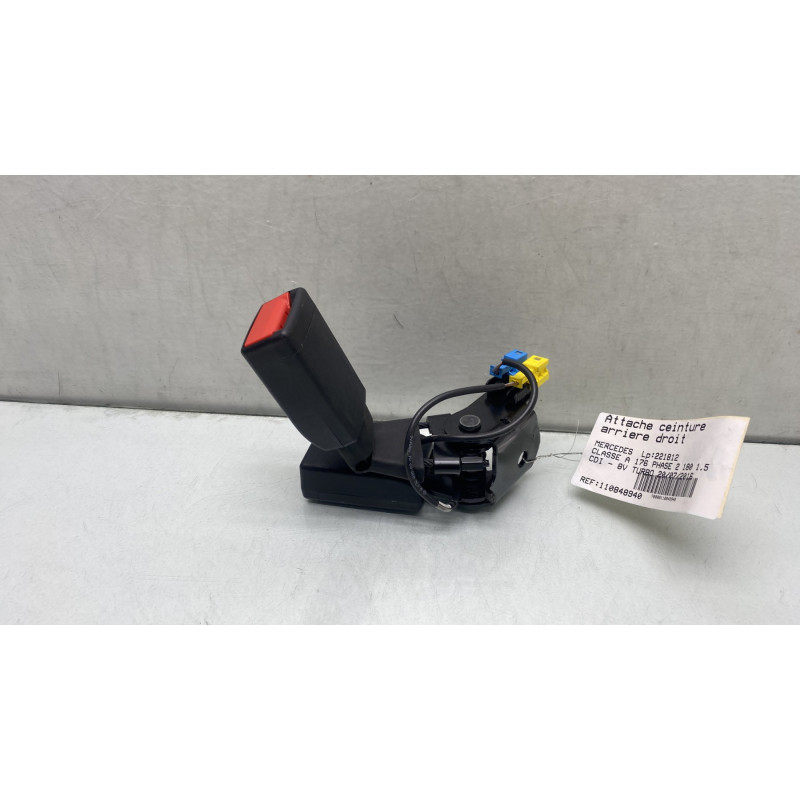 Attache ceinture arriere droit MERCEDES CLASSE A 176 Photo n°3