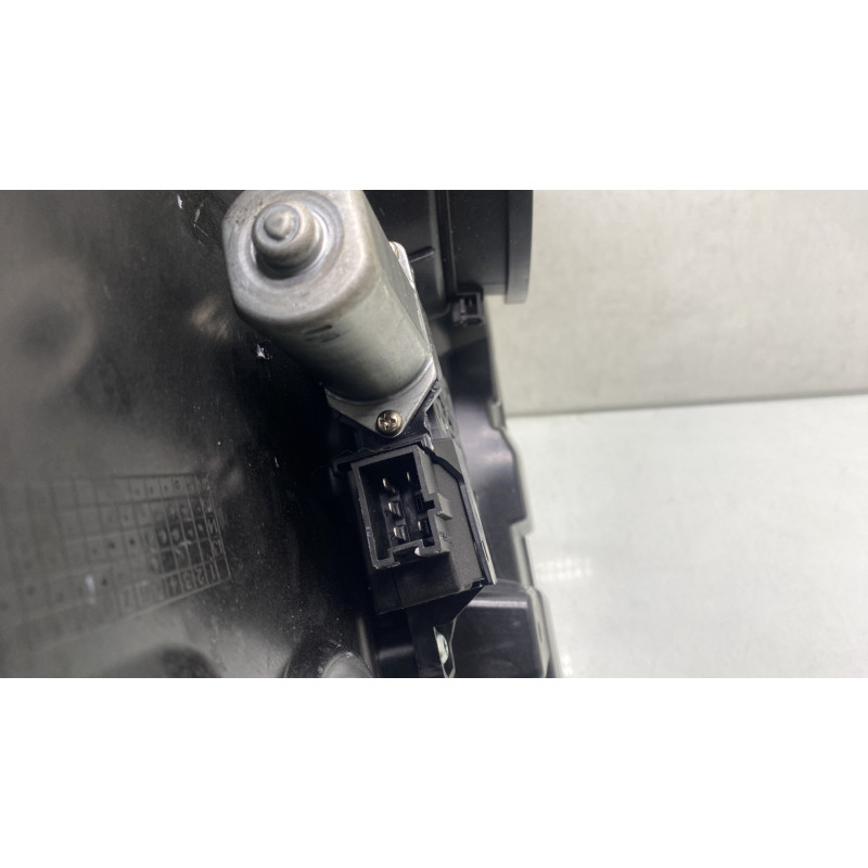 Leve vitre electrique arriere droit MERCEDES CLASSE A 176 Photo n°3