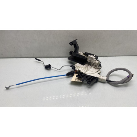 Serrure avant gauche MERCEDES CLASSE A 176