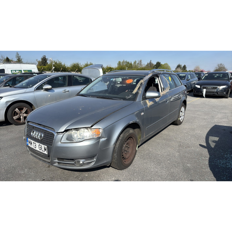 Pare choc arriere AUDI A4 2 Photo n°8