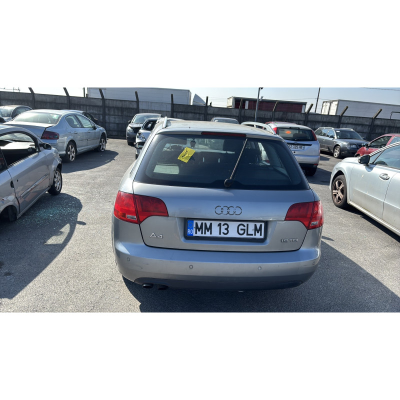 Pare choc arriere AUDI A4 2 Photo n°12