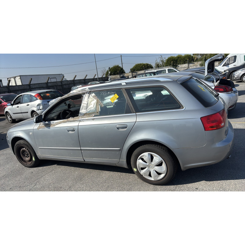 Pare choc arriere AUDI A4 2 Photo n°13