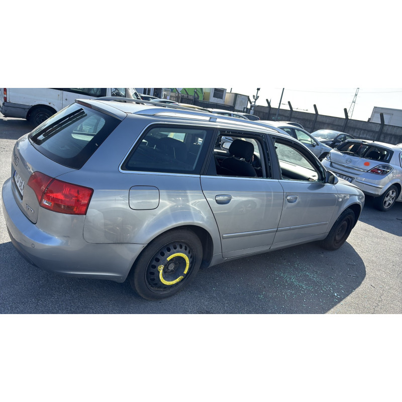 Pare choc arriere AUDI A4 2 Photo n°14