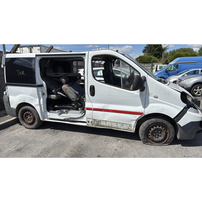 Capot RENAULT TRAFIC 2 Photo n°15