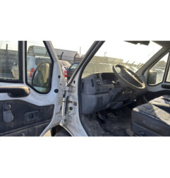 Serrure avant gauche PEUGEOT BOXER 1