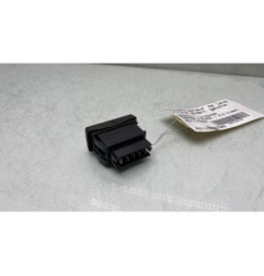 Interrupteur de leve vitre avant gauche RENAULT MASTER 2