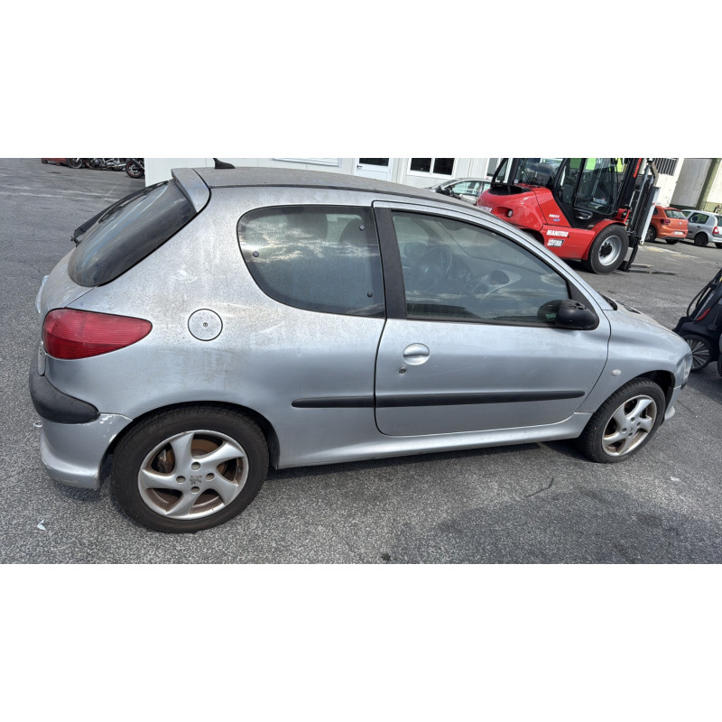 Anti brouillard droit (feux) PEUGEOT 206 Photo n°10