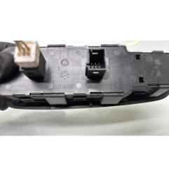 Interrupteur de leve vitre avant gauche CITROEN C4 PICASSO 1
