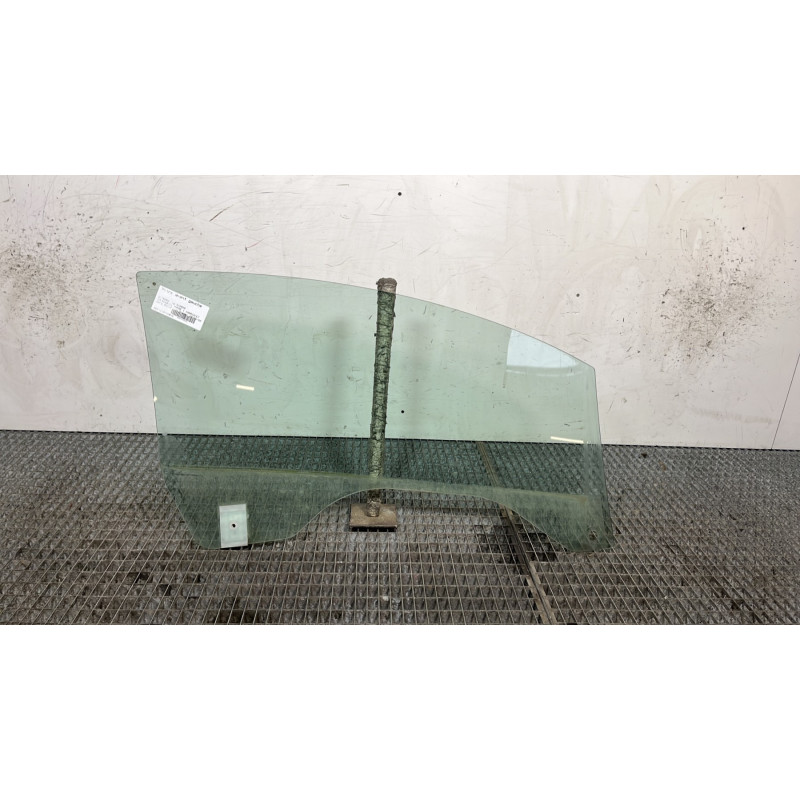 Vitre avant gauche CITROEN C3 PLURIEL Photo n°4