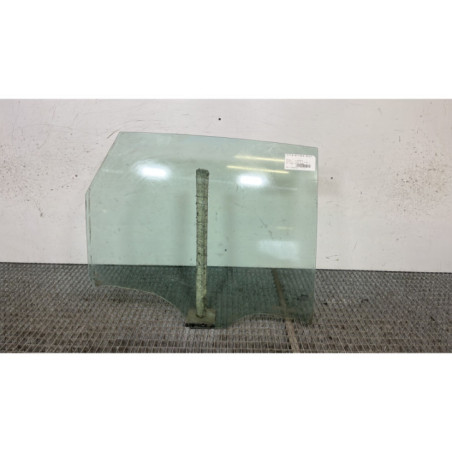 Vitre arriere droit RENAULT SCENIC 2 Photo n°1