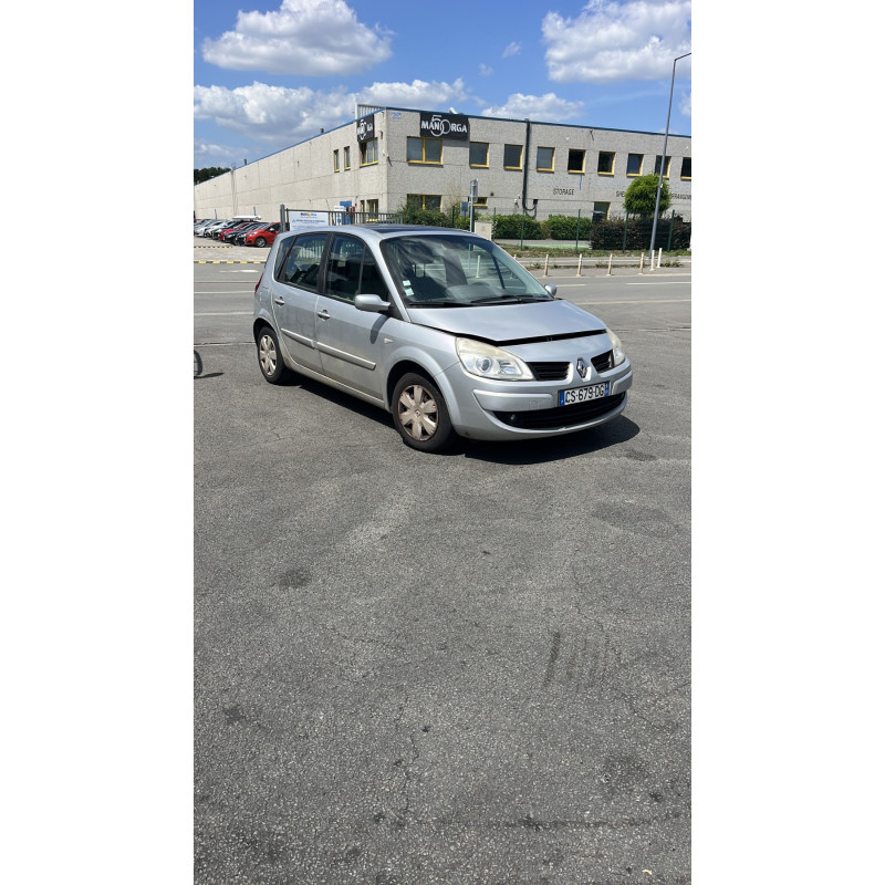 Vitre arriere droit RENAULT SCENIC 2 Photo n°6