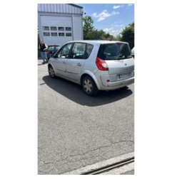 Vitre arriere droit RENAULT SCENIC 2