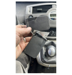 Vitre arriere droit RENAULT SCENIC 2