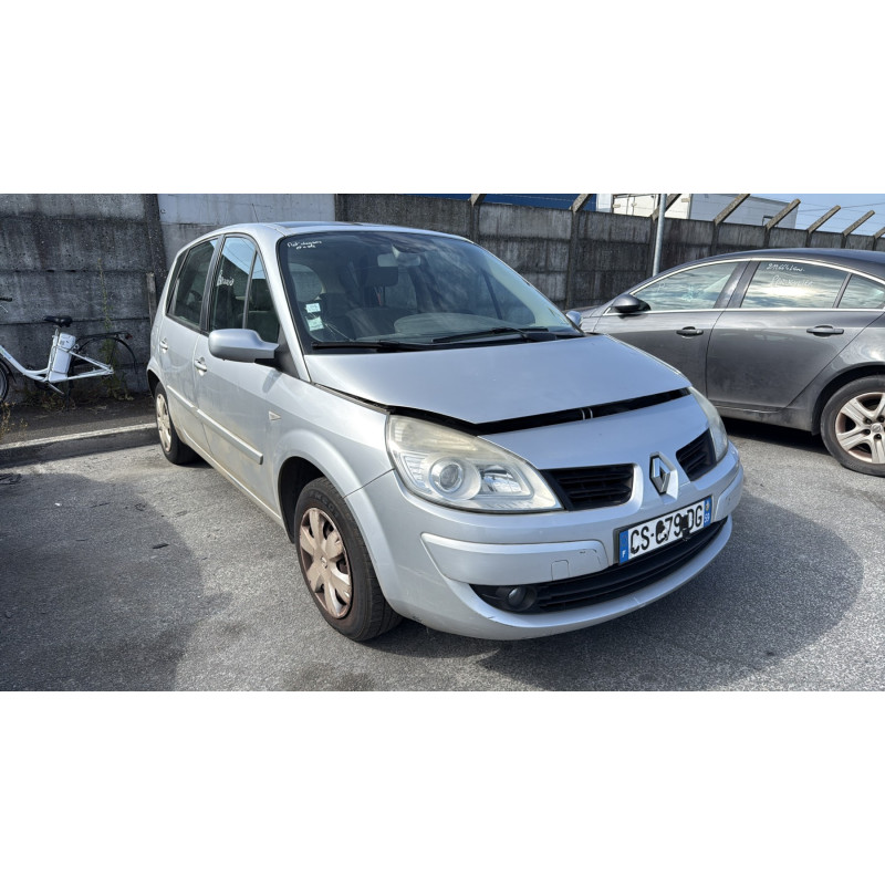 Vitre arriere droit RENAULT SCENIC 2 Photo n°18