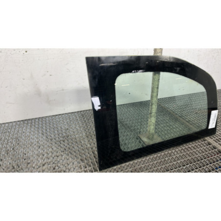 Custode arriere gauche CITROEN BERLINGO 2