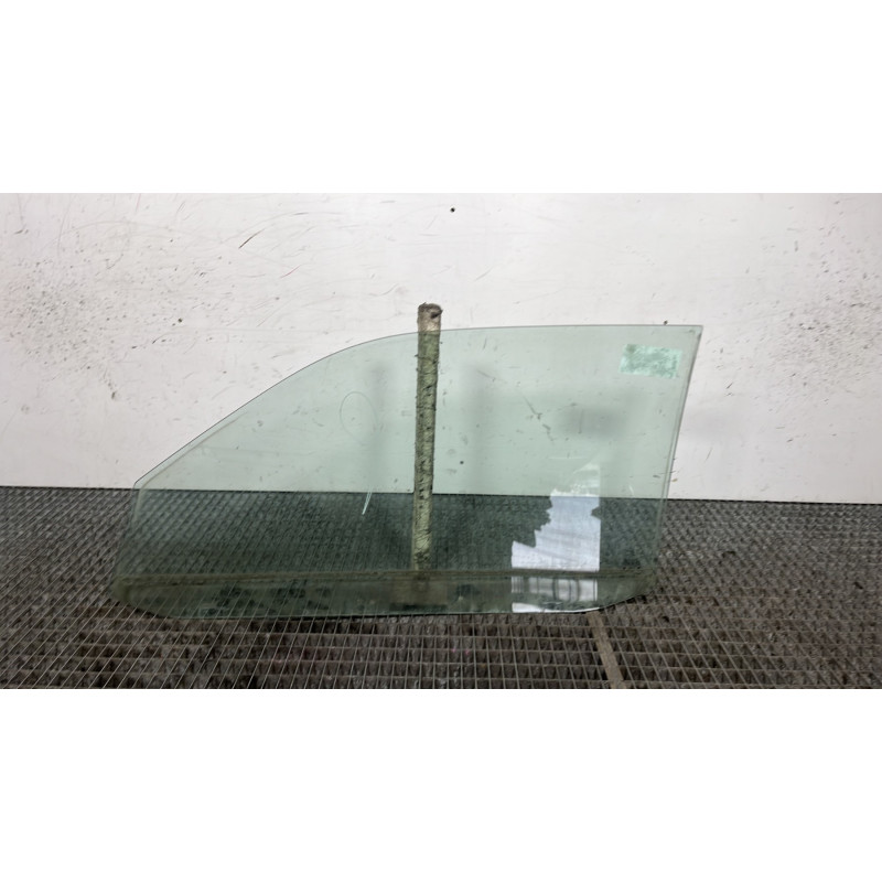 Vitre avant droit SEAT IBIZA 2 Photo n°4