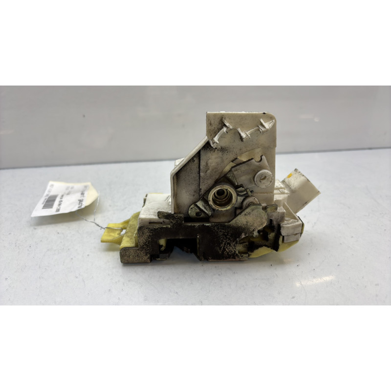 Serrure avant gauche FORD FOCUS 1 Photo n°4